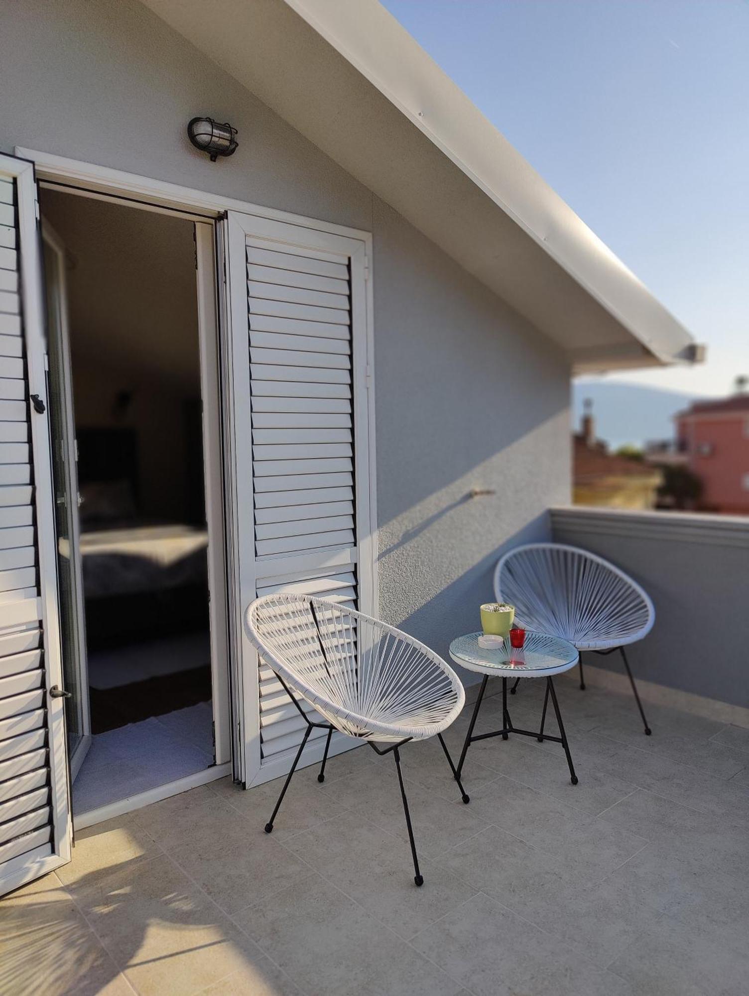 Miro Guesthouse Tivat Exterior photo