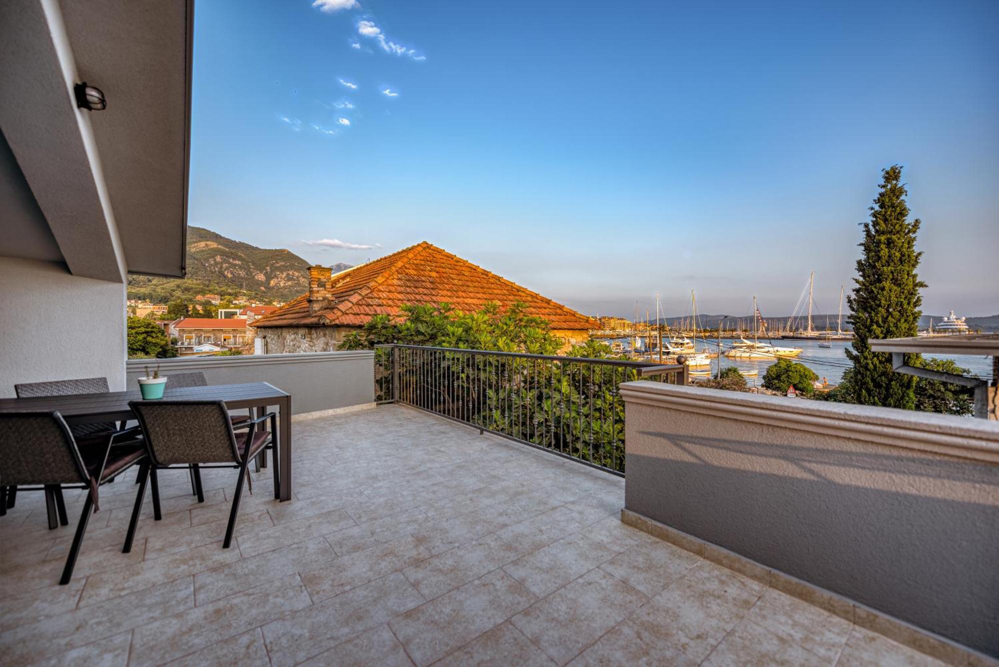 Miro Guesthouse Tivat Room photo