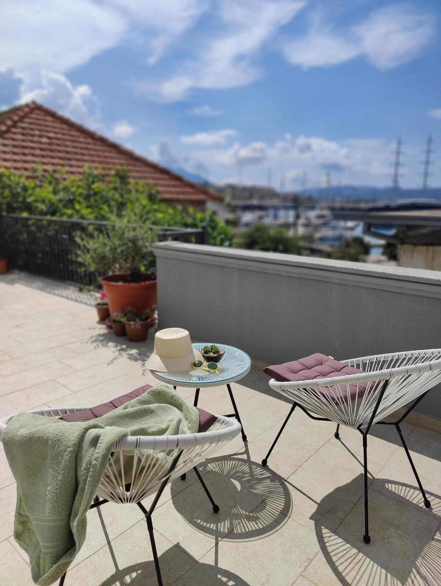 Miro Guesthouse Tivat Exterior photo